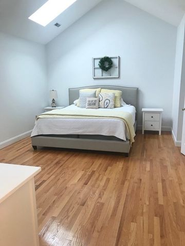 21 Vincent 21, Belmont, MA 02478