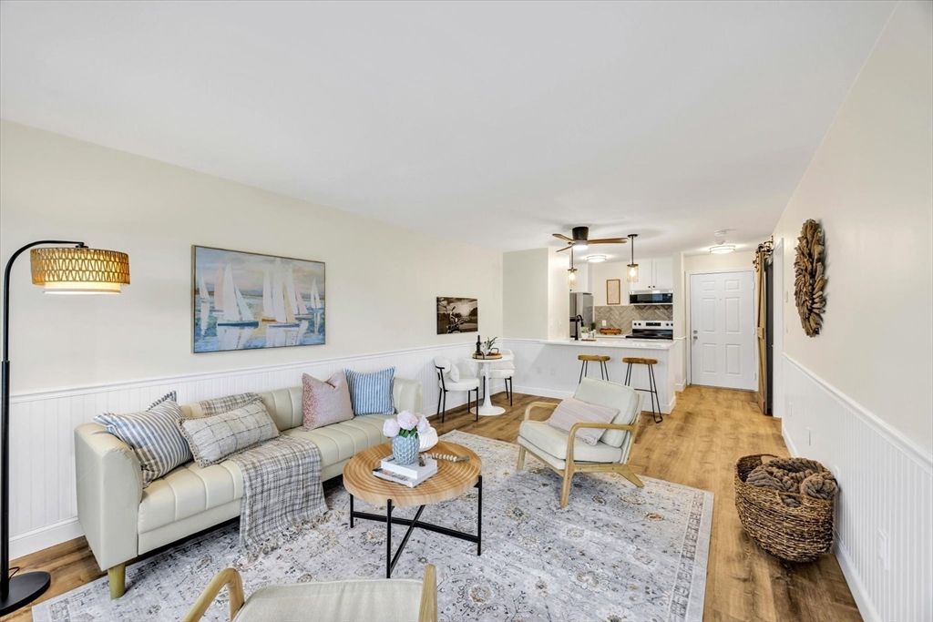 101 Fletcher Ln L, Brewster, MA 02631