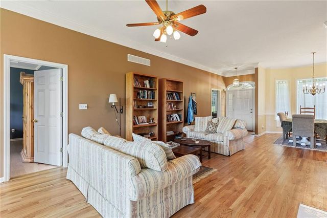 11709 E 71ST Court, Raytown, MO 64133