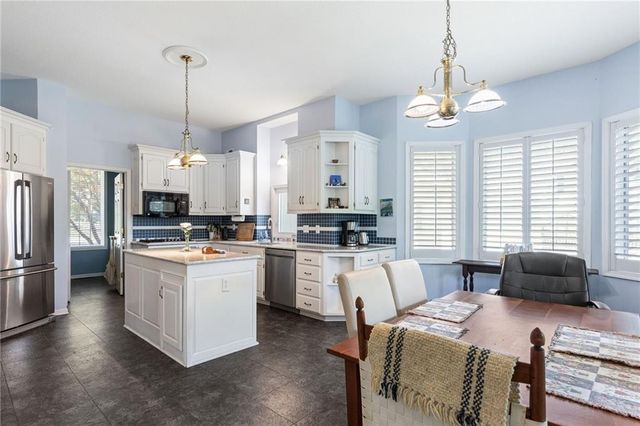 11709 E 71ST Court, Raytown, MO 64133