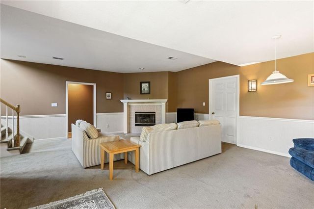 11709 E 71ST Court, Raytown, MO 64133