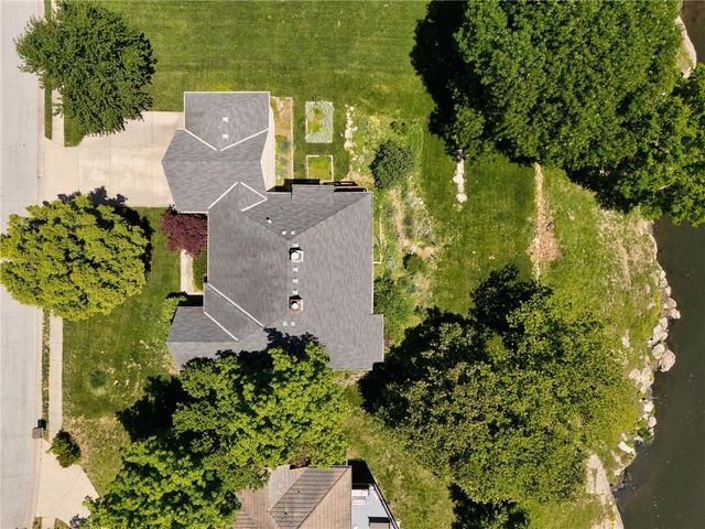 11709 E 71ST Court, Raytown, MO 64133