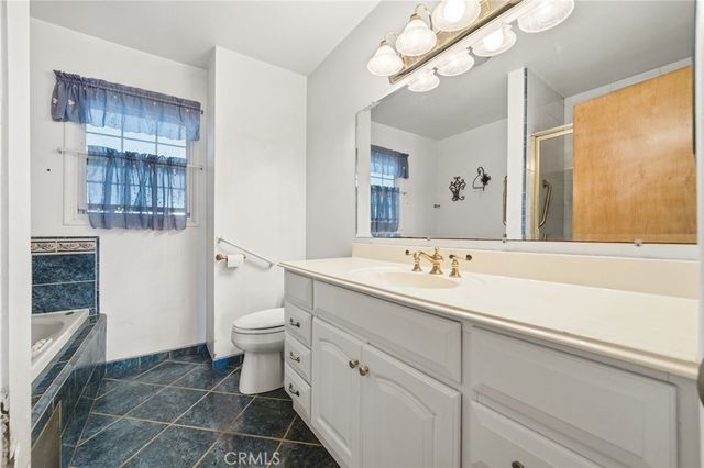 9600 Hoback, Bellflower, CA 90706