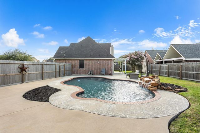 1809 Meredith Court, Deer Park, TX 77536