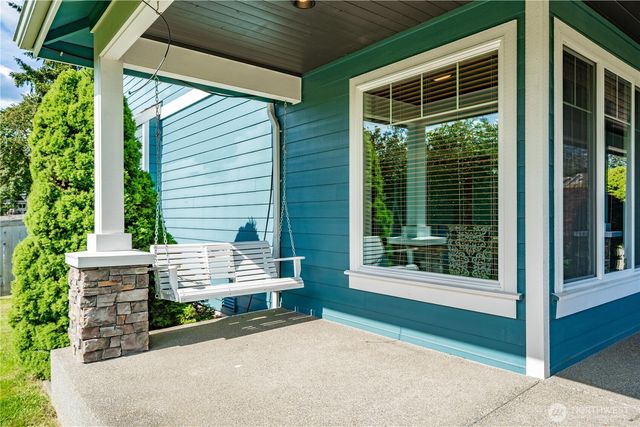 21801 26th Street E, Lake Tapps, WA 98391