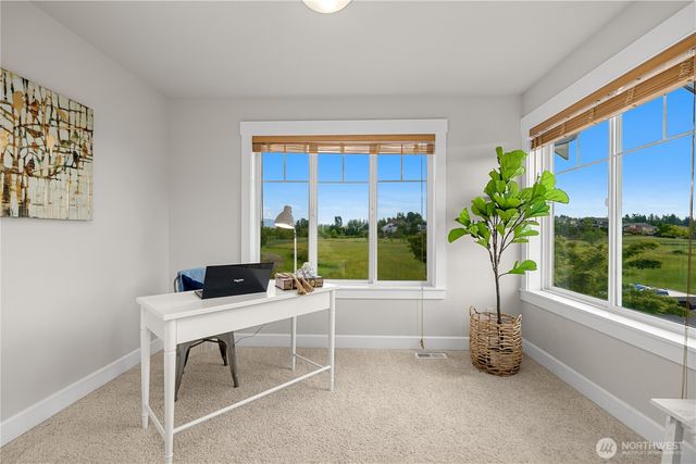 21801 26th Street E, Lake Tapps, WA 98391