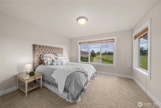 21801 26th Street E, Lake Tapps, WA 98391