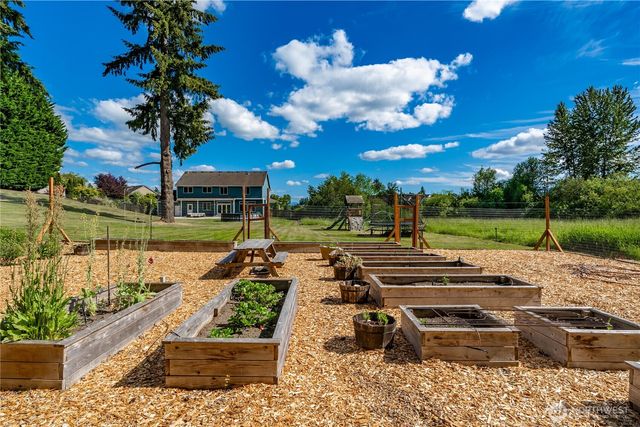 21801 26th Street E, Lake Tapps, WA 98391