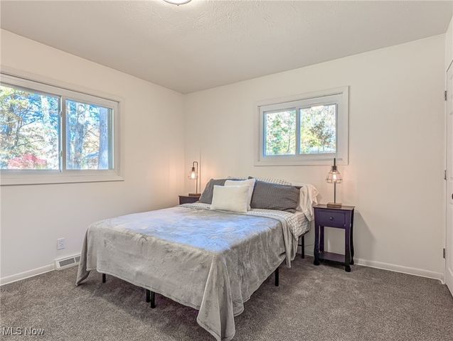 2075 Maplewood Road, Stow, OH 44224