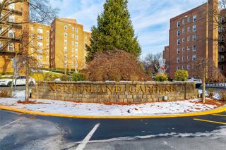 5635 Netherland Avenue 4E, Bronx, NY 10471