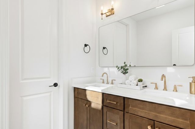 1688 Farmstead Drive 82, Hixson, TN 37343