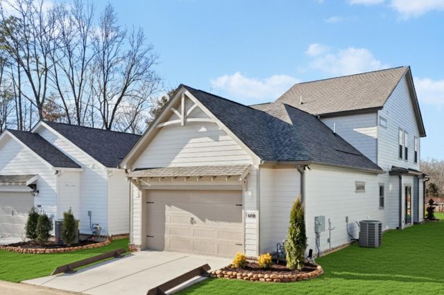 1688 Farmstead Drive 82, Hixson, TN 37343