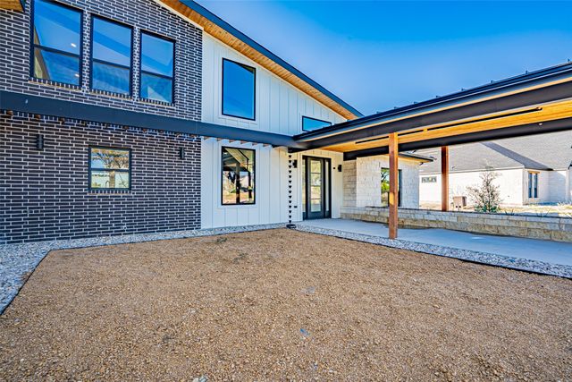 2128 Eagles Ridge Drive, Weatherford, TX 76087