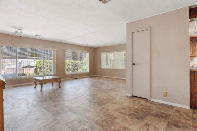 1175 La Moree Road 10, San Marcos, CA 92078