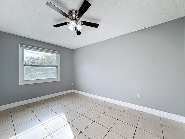 2753 L B MCLEOD ROAD D, Orlando, FL 32805