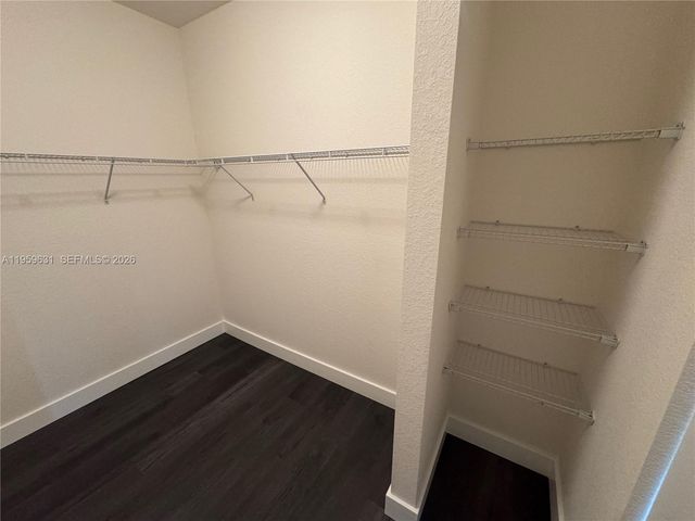 4830 Foxtail Palm Ct, Green Acres, FL 33463