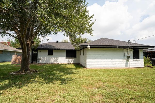 3506 Longwood Drive, Pasadena, TX 77503