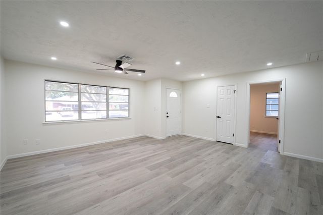 3506 Longwood Drive, Pasadena, TX 77503