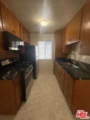 1166 Amherst Avenue 6, Los Angeles, CA 90049