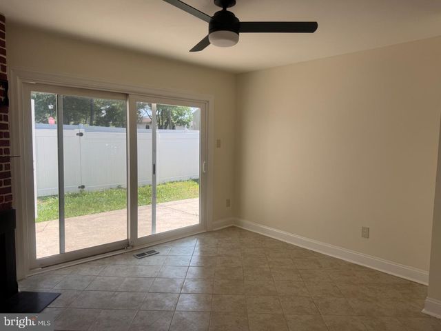 220 DEERPARK CT, Marlton, NJ 08053