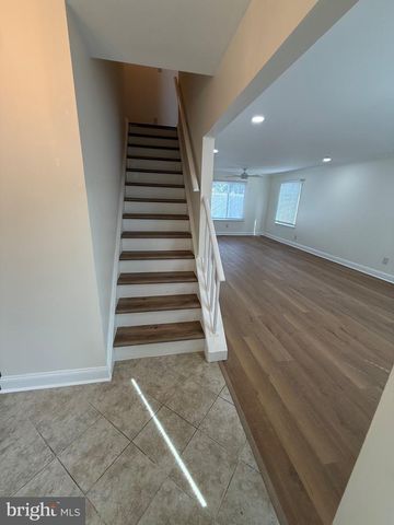 220 DEERPARK CT, Marlton, NJ 08053
