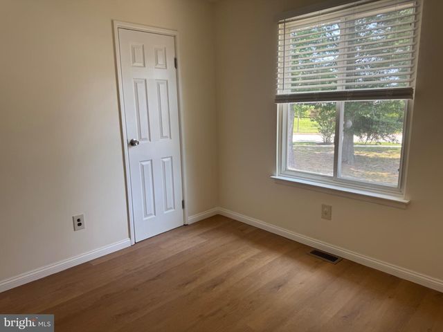 220 DEERPARK CT, Marlton, NJ 08053
