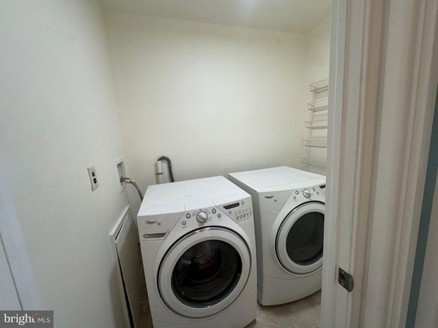 220 DEERPARK CT, Marlton, NJ 08053