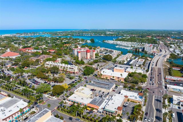 1258 BARBARA DRIVE 107, Venice, FL 34285