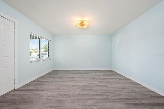 1258 BARBARA DRIVE 107, Venice, FL 34285