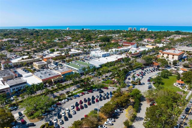 1258 BARBARA DRIVE 107, Venice, FL 34285
