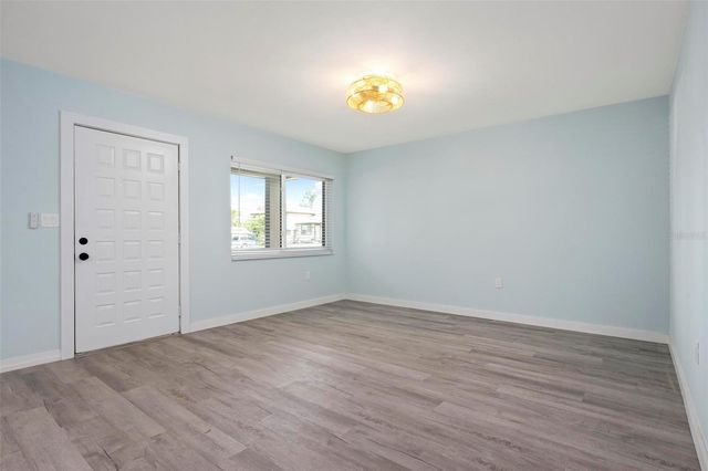 1258 BARBARA DRIVE 107, Venice, FL 34285