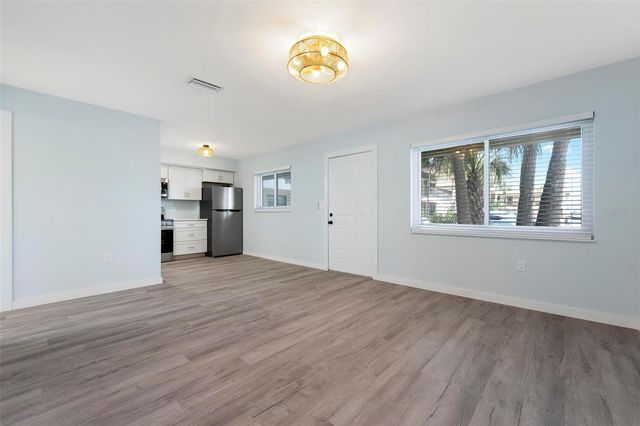 1258 BARBARA DRIVE 107, Venice, FL 34285