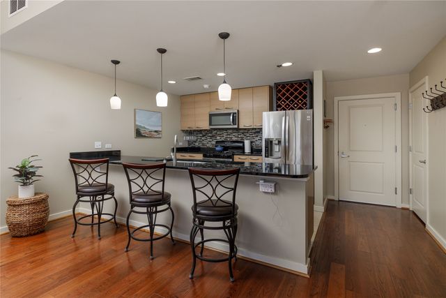 1200 Main Street 306, Dallas, TX 75202