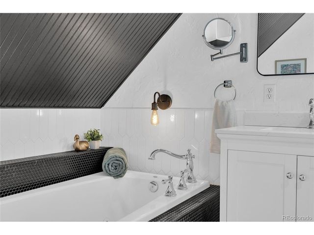 1466 S Milwaukee St, Denver, CO 80210