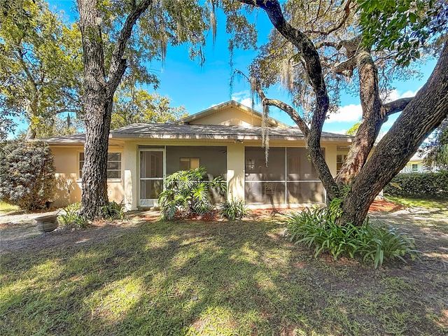 255 PINE STREET, Homosassa, FL 34446