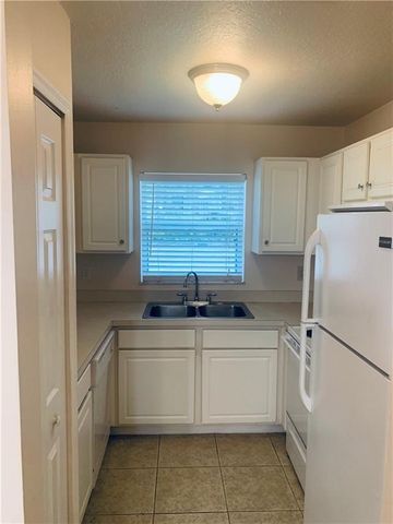 186 Empress Avenue B, Sebastian, FL 32958