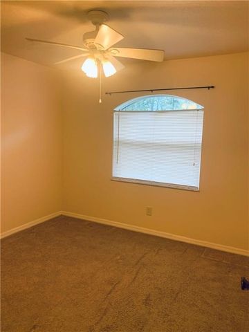 186 Empress Avenue B, Sebastian, FL 32958