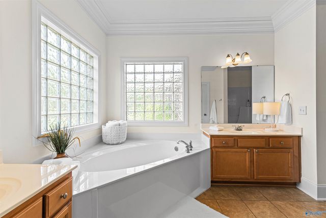 104 Greythorne Drive, Madison, AL 35758