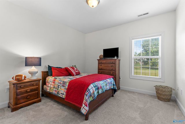 104 Greythorne Drive, Madison, AL 35758