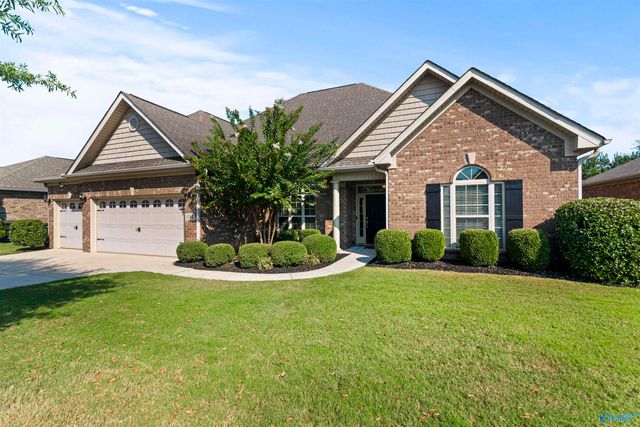 104 Greythorne Drive, Madison, AL 35758
