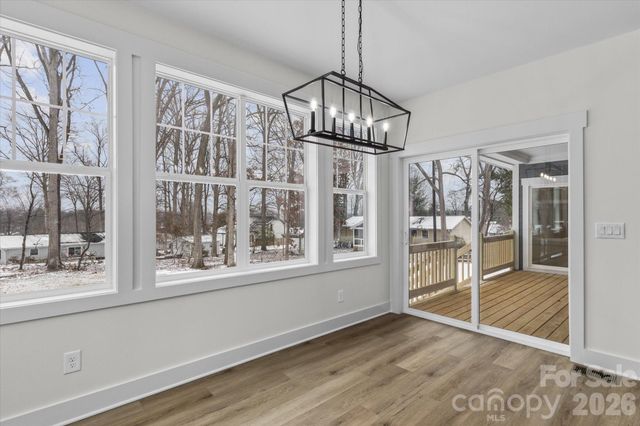 250 Crystal Circle, Mooresville, NC 28117