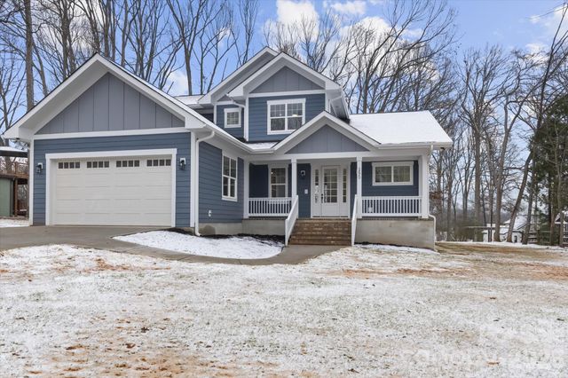 250 Crystal Circle, Mooresville, NC 28117