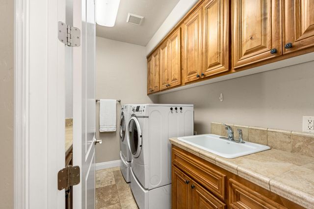 214 Asuncion Ct, El Dorado Hills, CA 95762