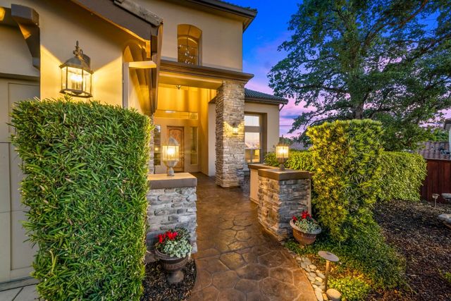 214 Asuncion Ct, El Dorado Hills, CA 95762