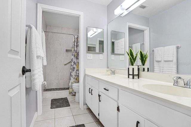 2306 LANCASTER DRIVE 2306, Sun City Center, FL 33573