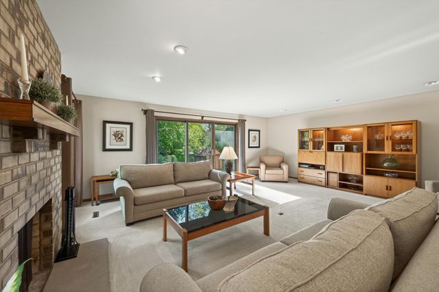 4900 Larson Road, Shoreview, MN 55126