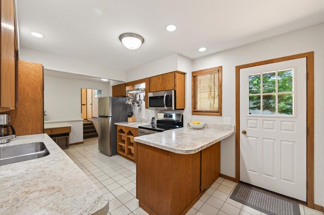 4900 Larson Road, Shoreview, MN 55126