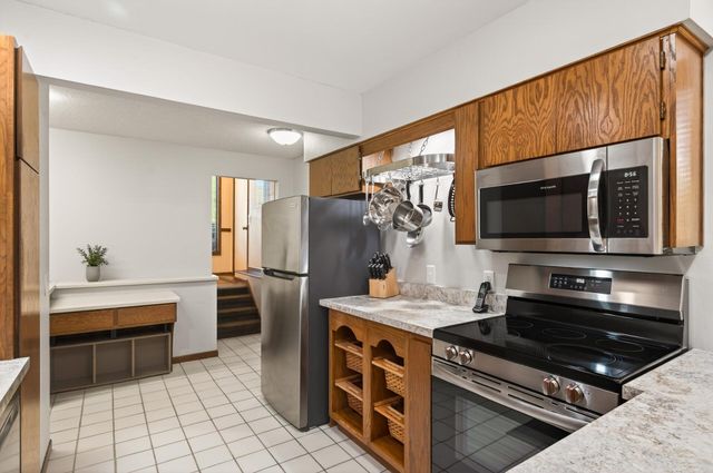 4900 Larson Road, Shoreview, MN 55126