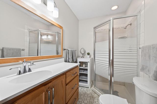 4900 Larson Road, Shoreview, MN 55126