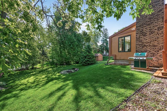 4900 Larson Road, Shoreview, MN 55126